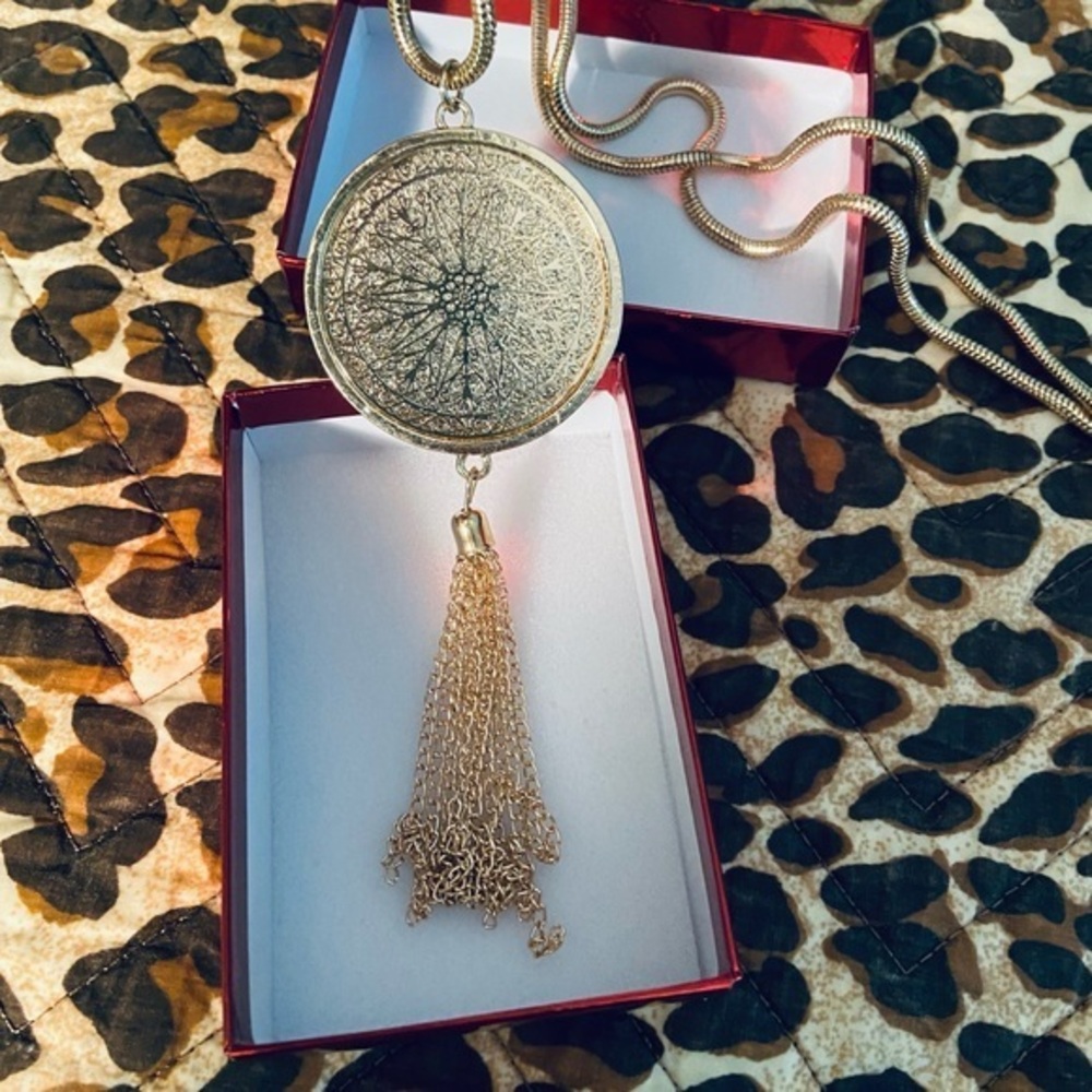 Boho Gold Pendant Tassel Necklace